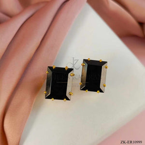 SQUARE EARRINGS