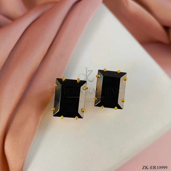 SQUARE EARRINGS