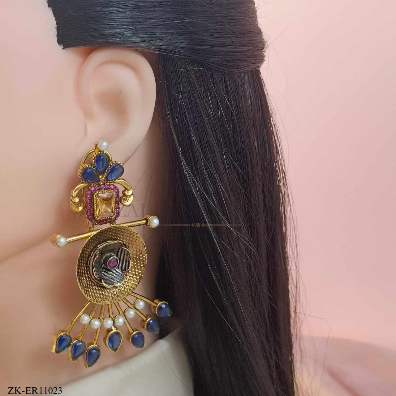 ANTIQUE SAPPHIRE EARRINGS