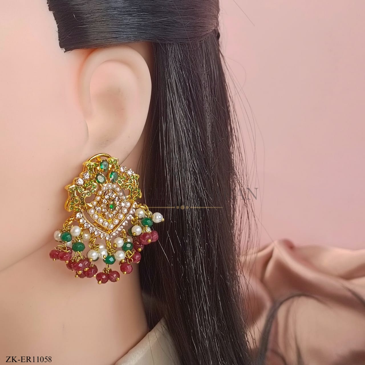 GARNET EARRINGS