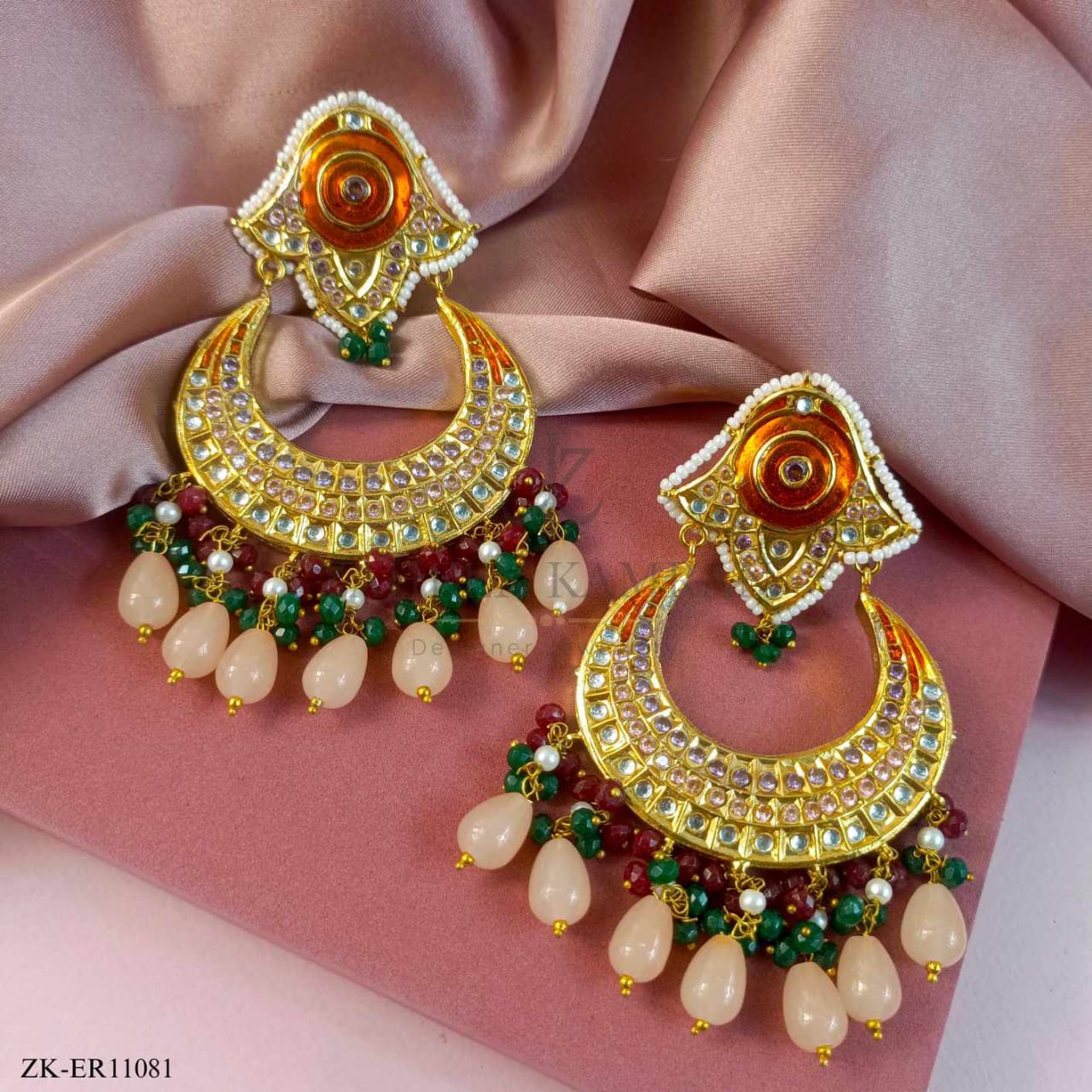 EMERALD EARRINGS