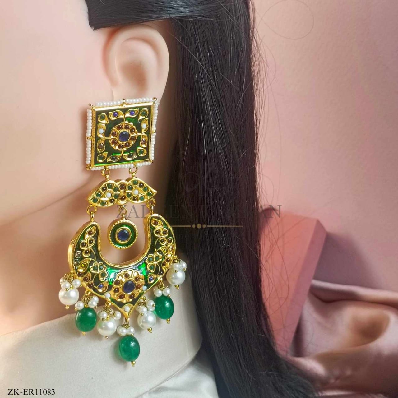 EMERALD EARRINGS