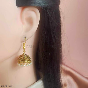 PEARLS EARRINGS