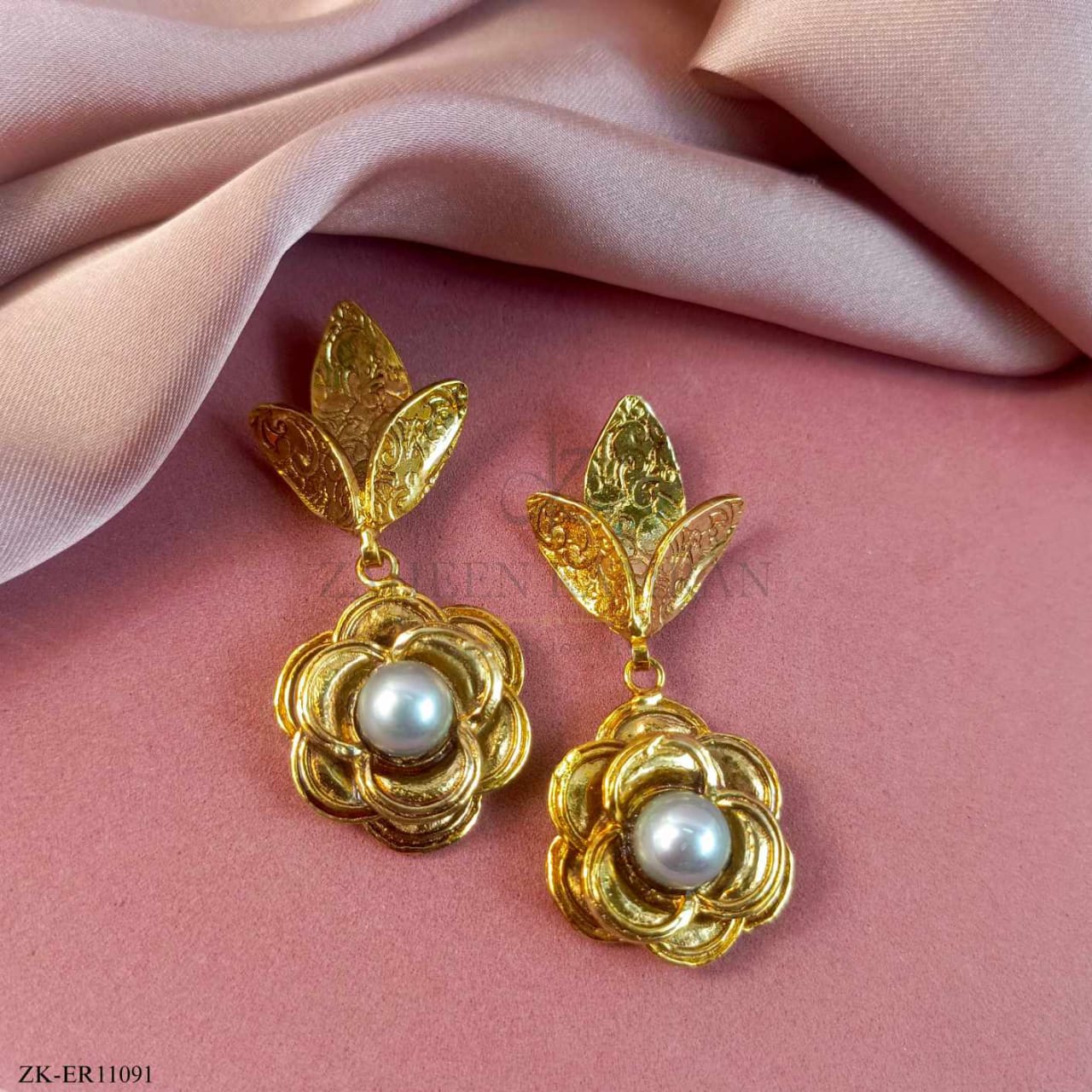 ANTIQUE EARRINGS