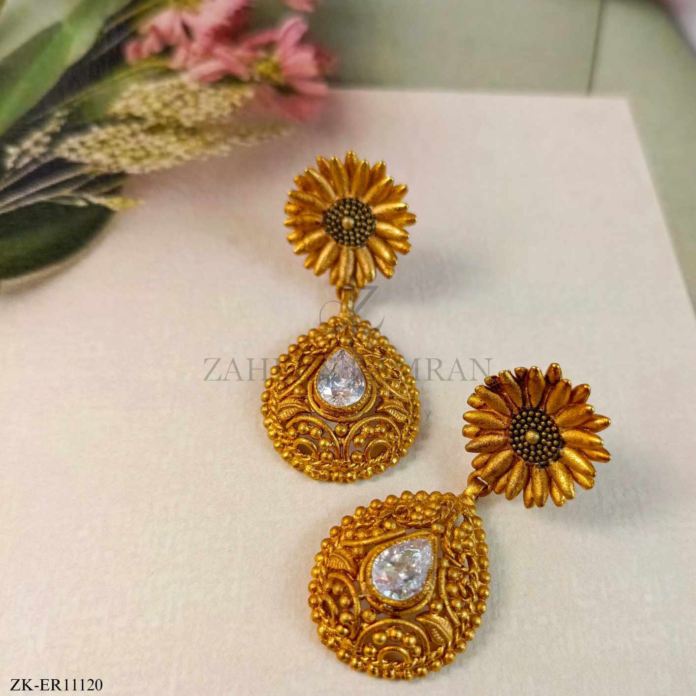 FLORAL EARRINGS