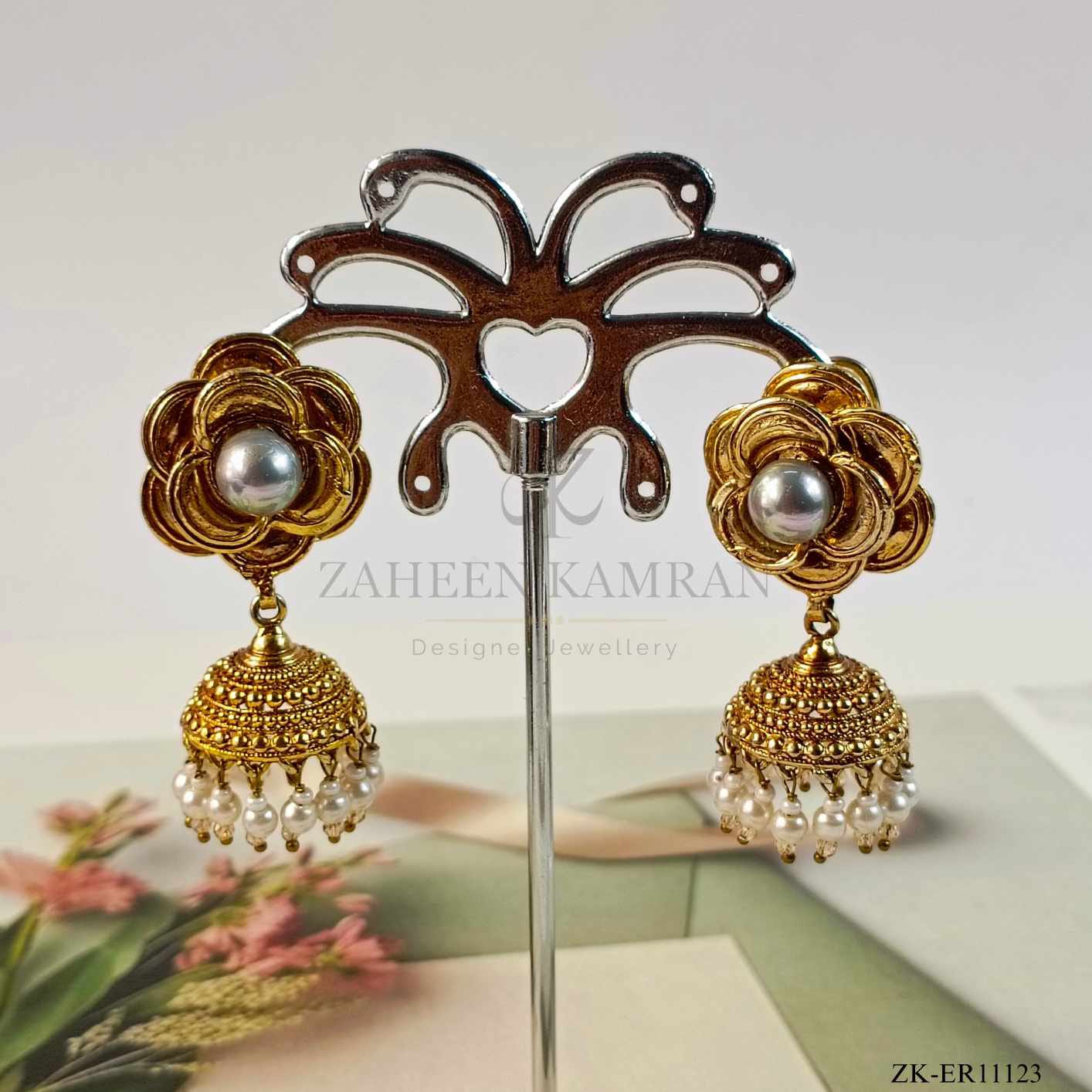 FLORAL EARRINGS