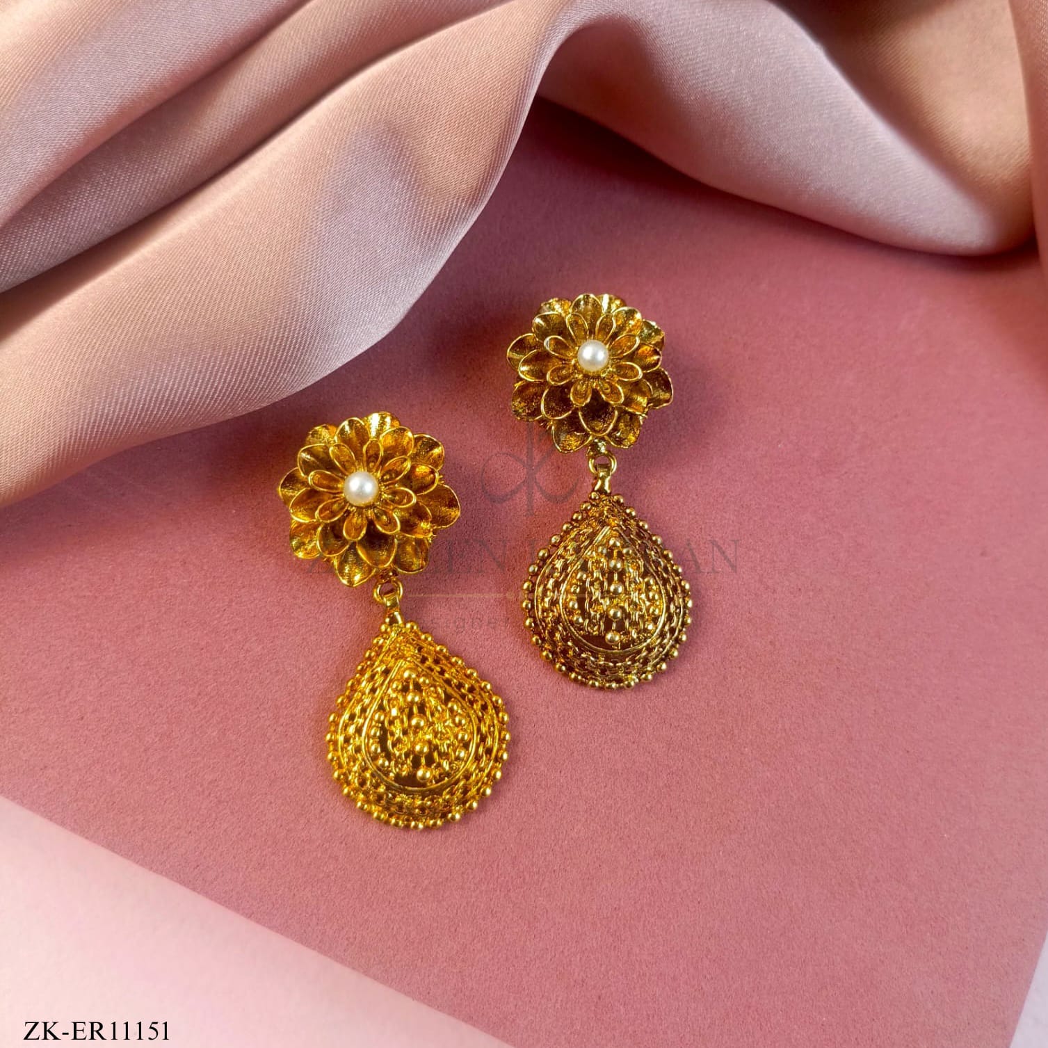 FLORET EARRINGS