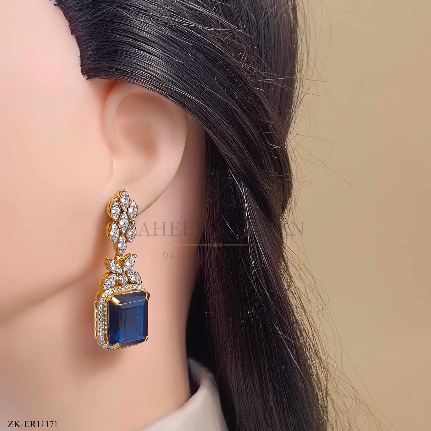 SQUARE EARRINGS