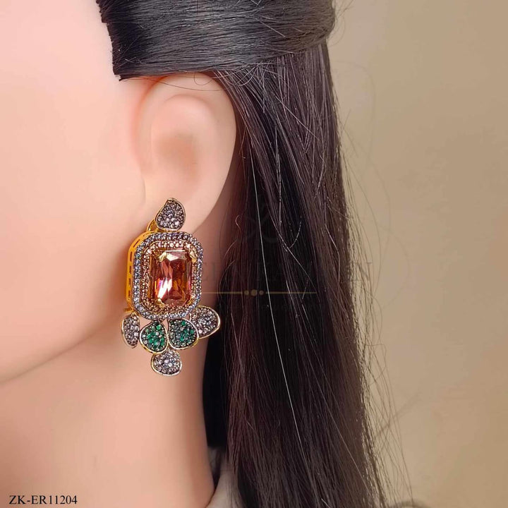 SQUARE EARRINGS