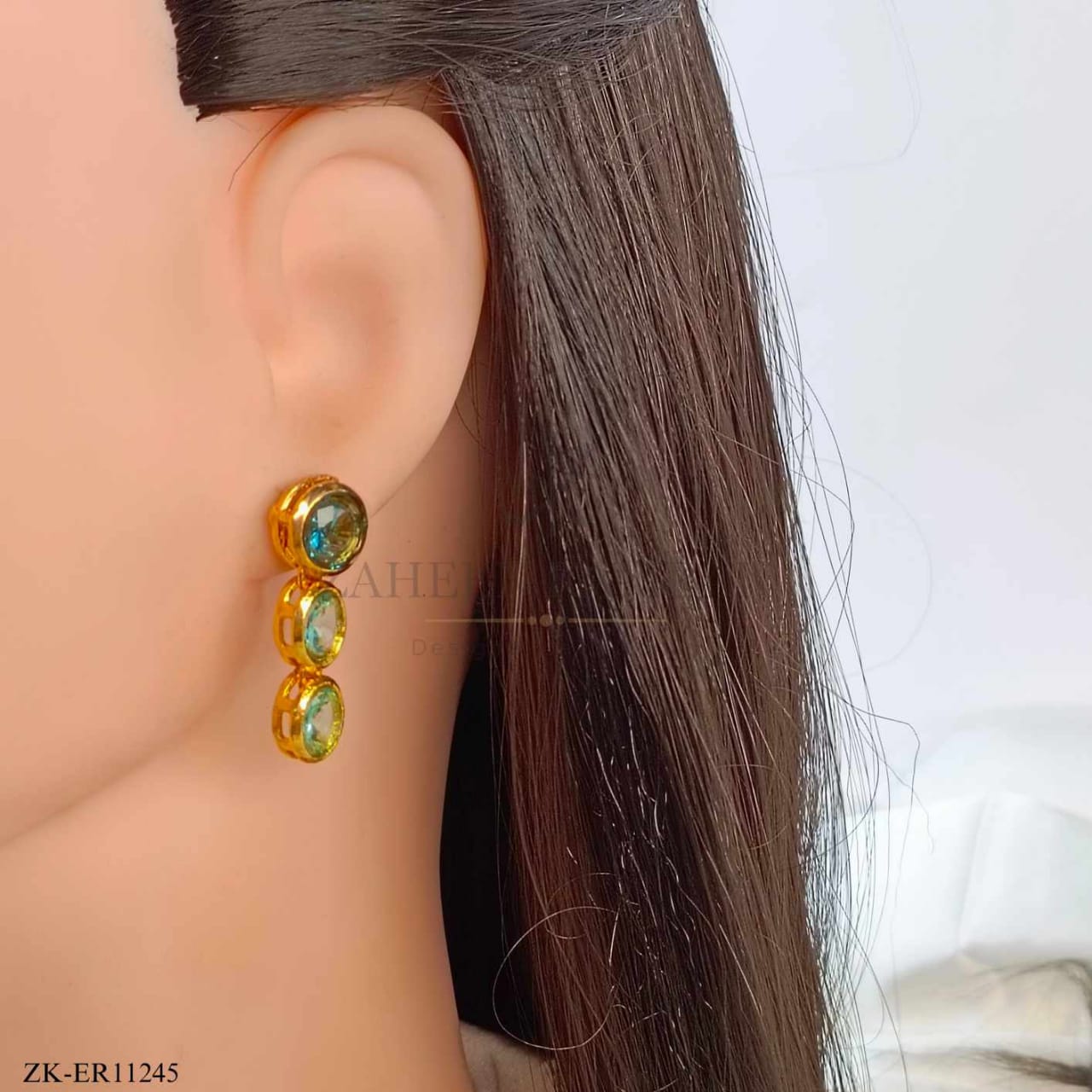 EMERALD EARRINGS