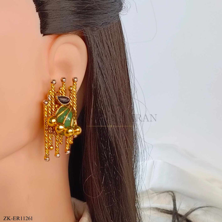 EMERALD EARRINGS