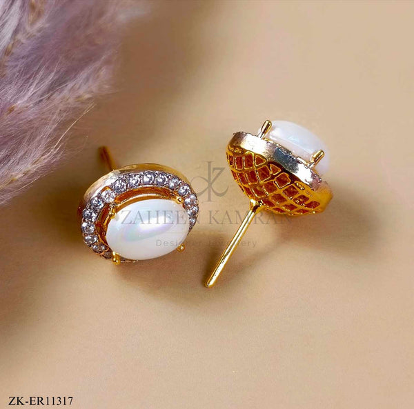 WHITE OPAL EARRINGS