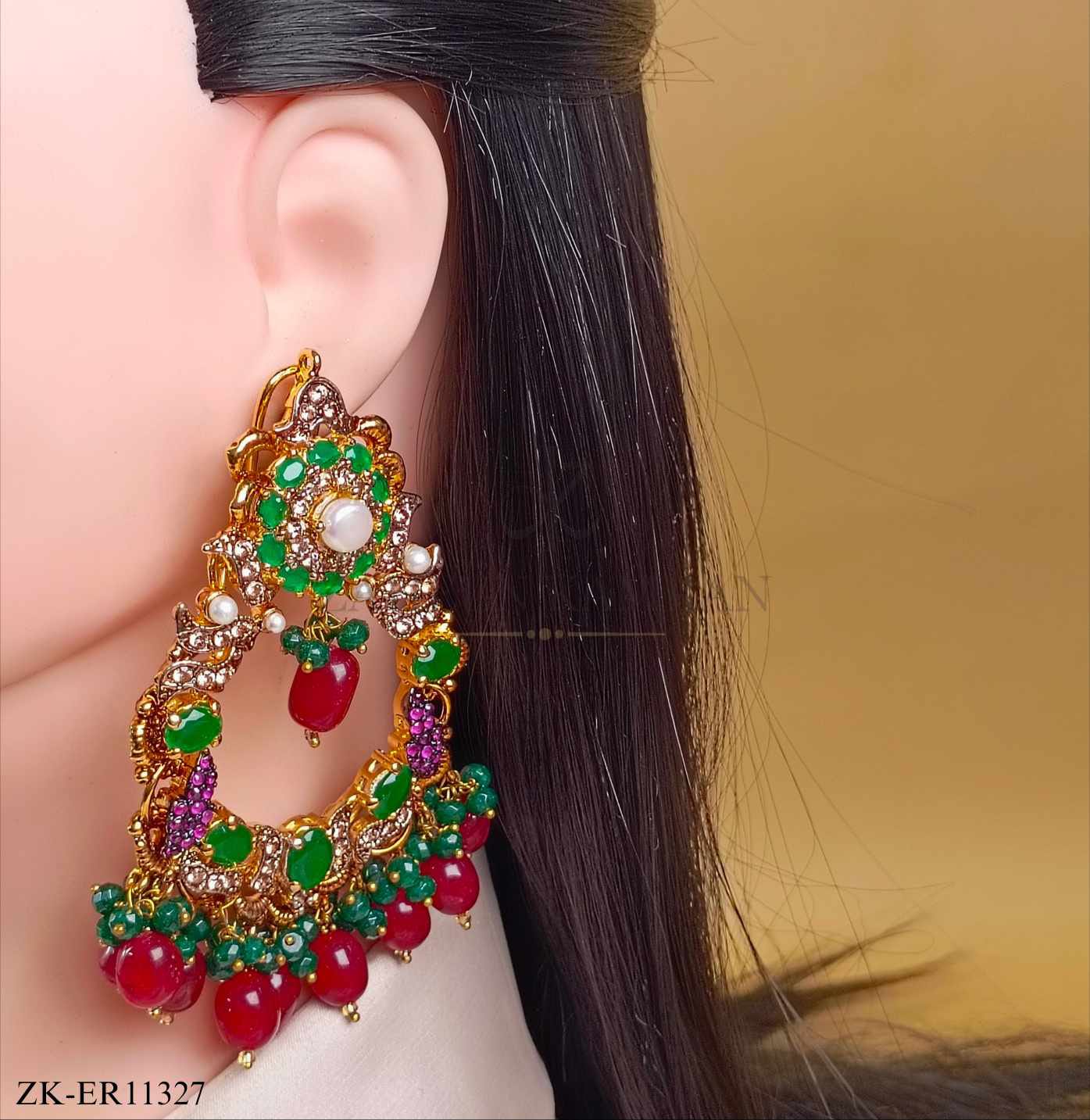 GARNET EARRINGS