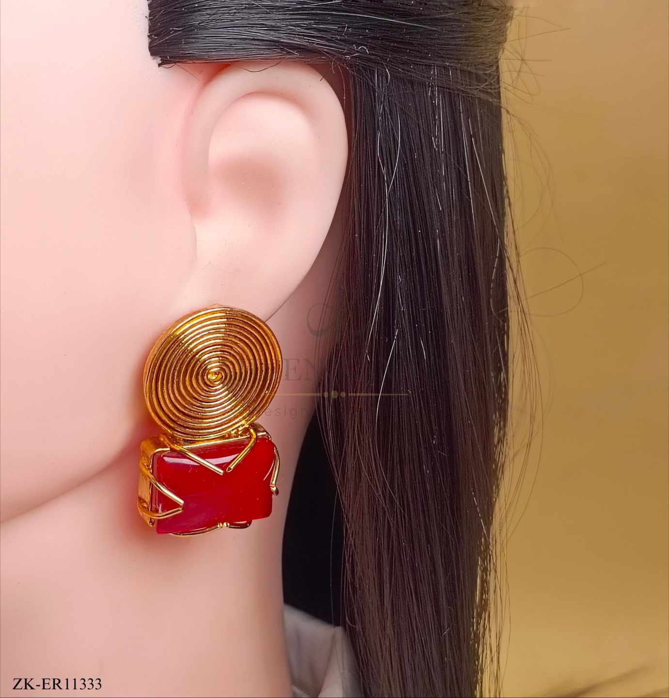 GARNET EARRINGS