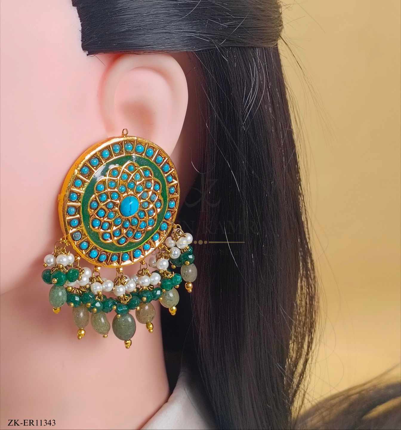 EMERALD EARRINGS