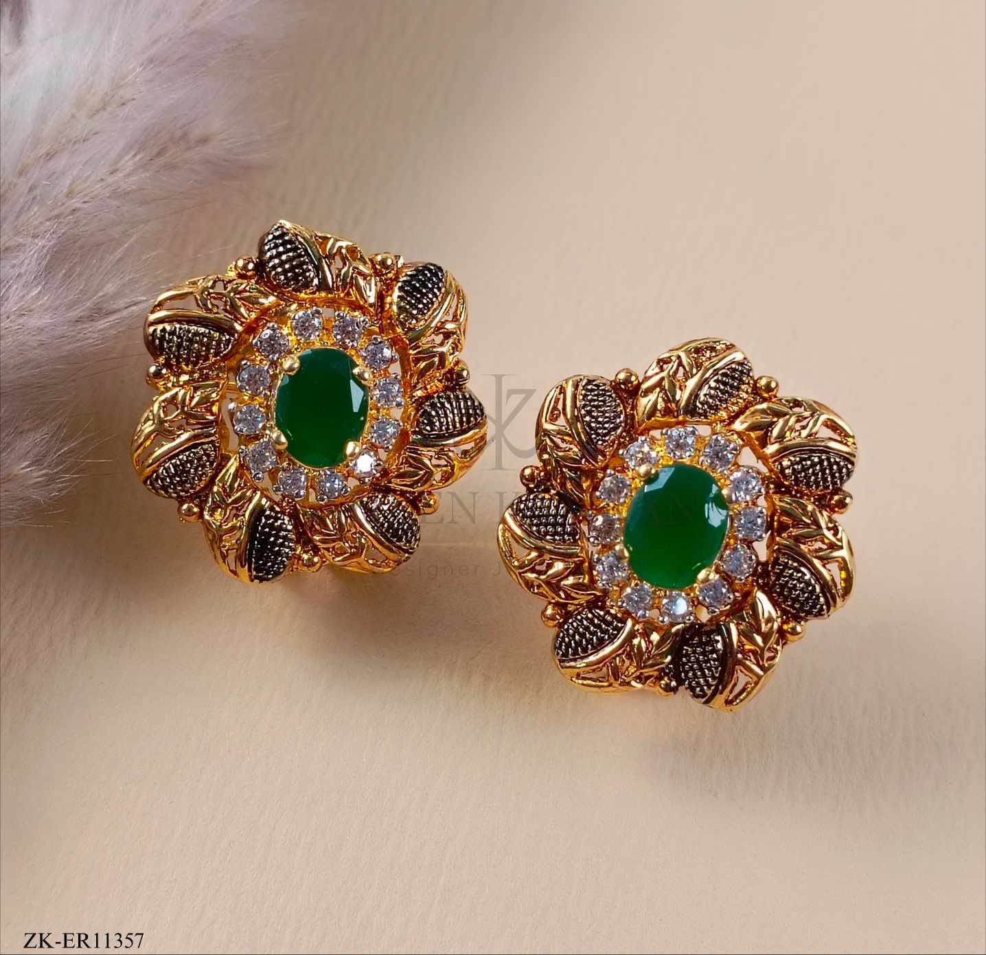 ANTIQUE EMERALD EARRINGS