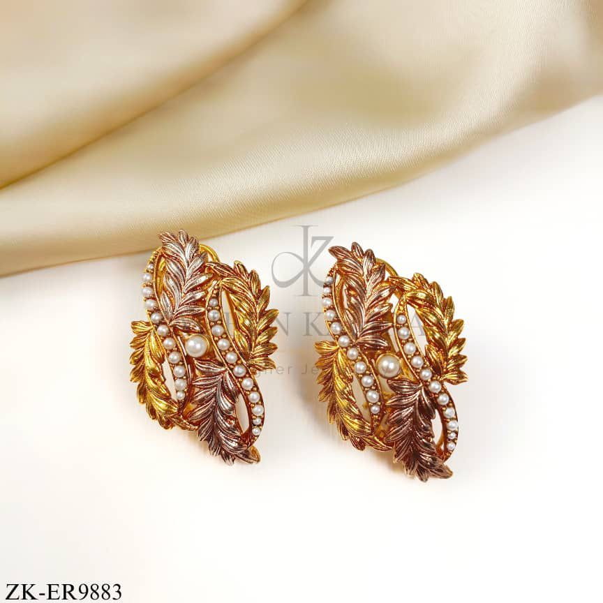 LEAF EARRINGS
