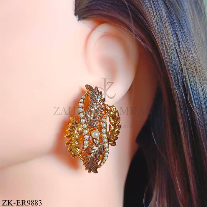 LEAF EARRINGS