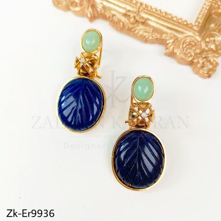 OVAL STYLE EARRINGS