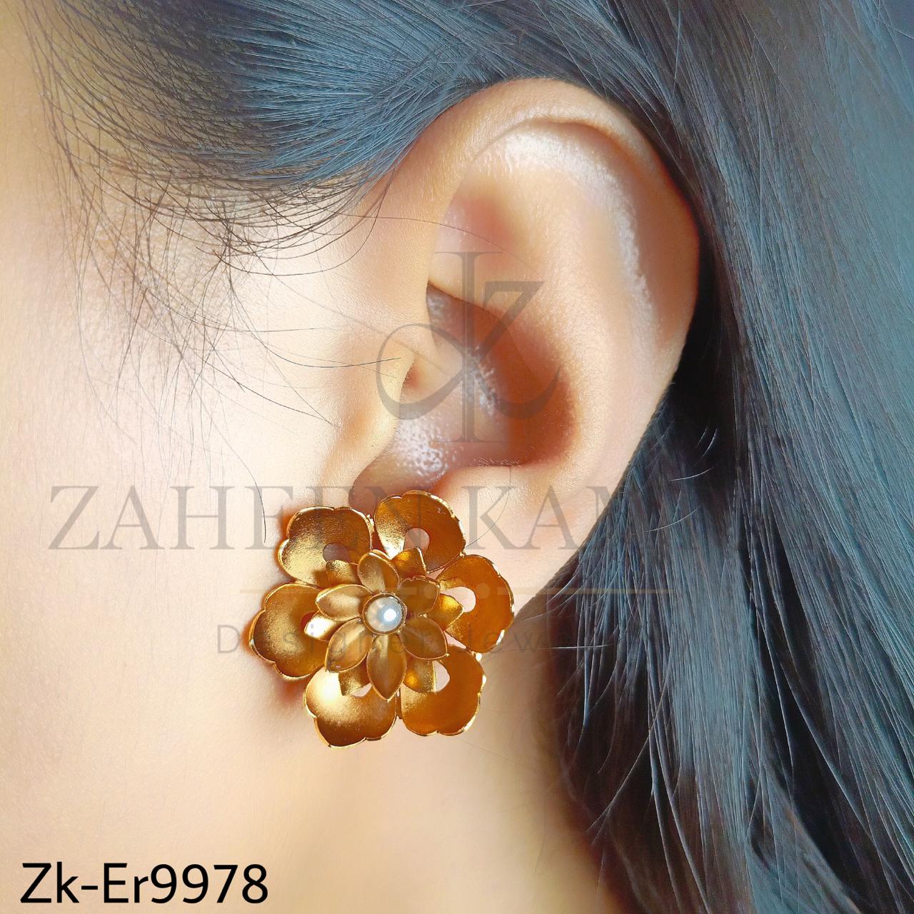 FLORAL EARRINGS