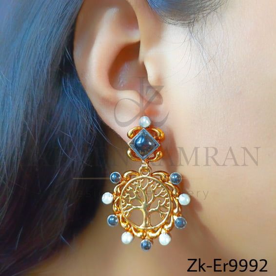 BUNCH EARRINGS
