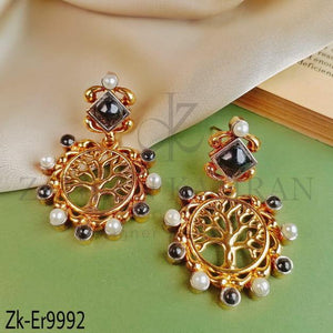 BUNCH EARRINGS