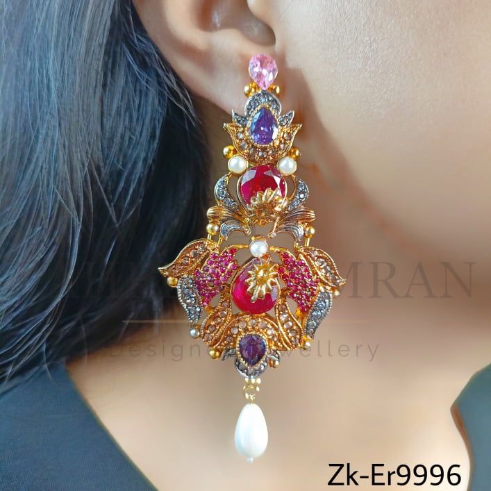 STUNNING EARRINGS