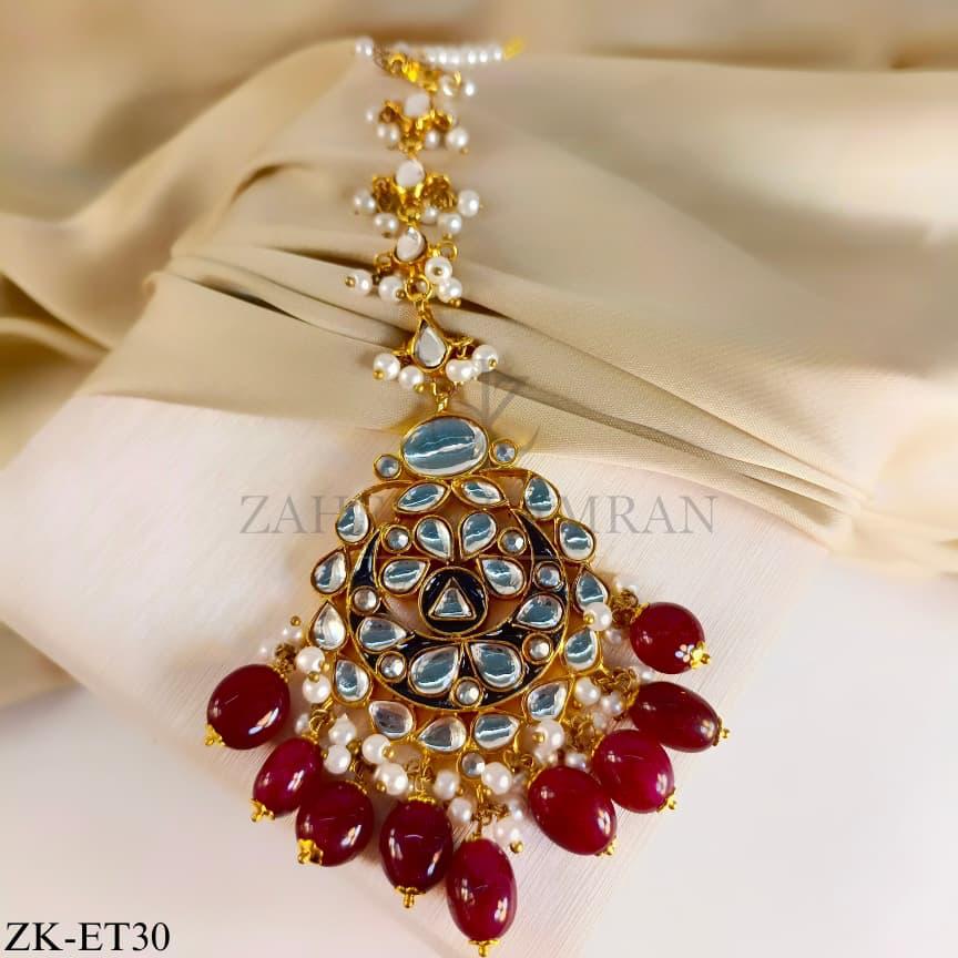 KUNDAN EARRINGS AND TIKKA