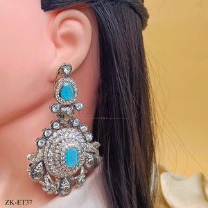 FEROZA EARRINGS AND TIKKA