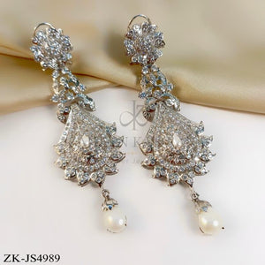 ZIRCONIAN SILVER SET