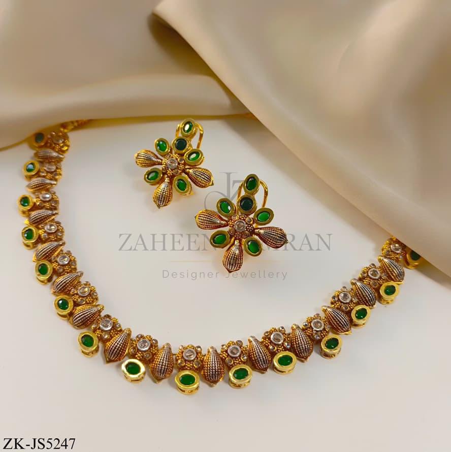 ANTIQUE PETALS SET