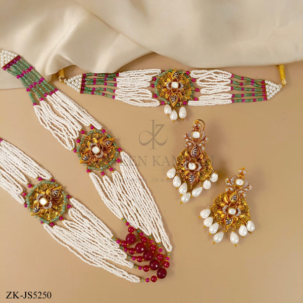 ROYAL SET