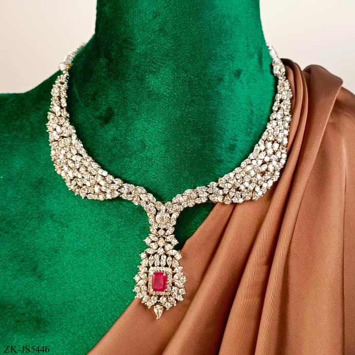 ZIRCONIAN SILVER SET