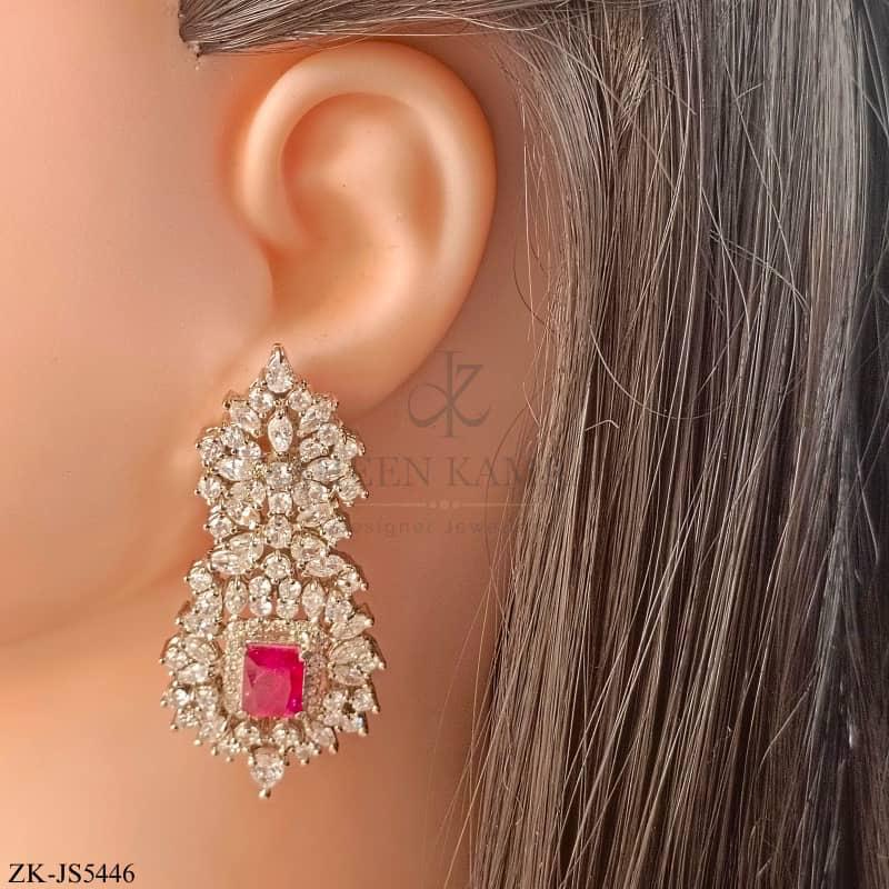 ZIRCONIAN SILVER SET