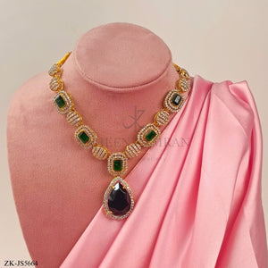 EMERALD SET