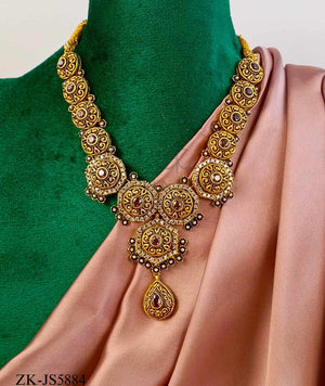 ANTIQUE SET