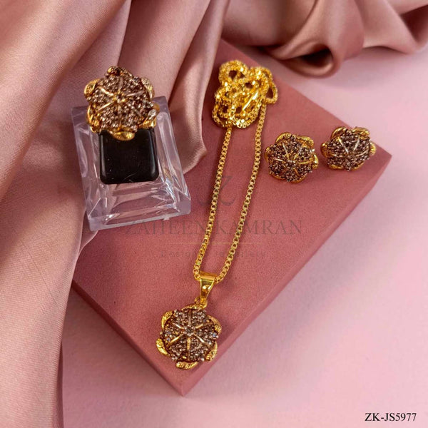 ANTIQUE SET