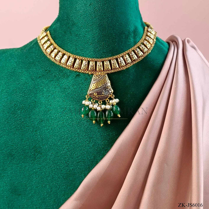 EMERALD SET