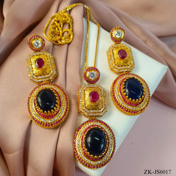 SAPPHIRE CIRCLE SET
