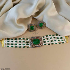 EMERALD CHOKER SET