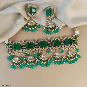 EMERALD CHOKER SET