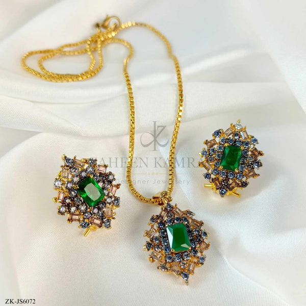 EMERALD SET