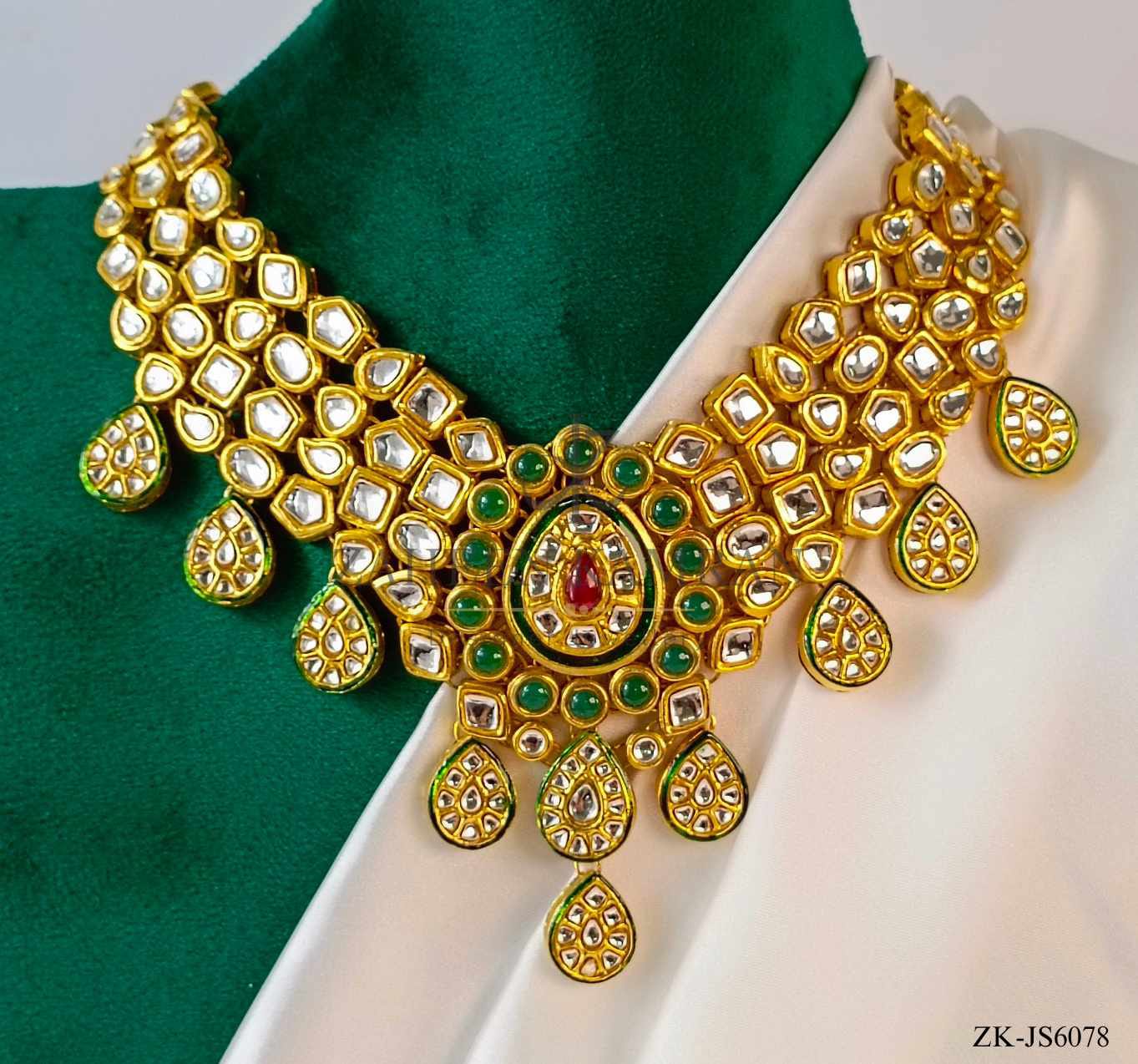 KUNDAN SET