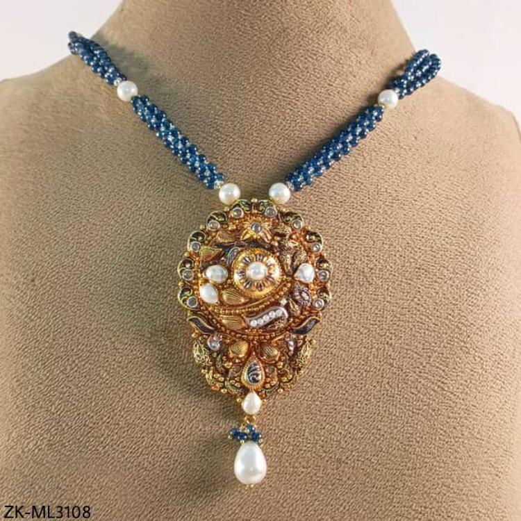 ANTIQUE MALA