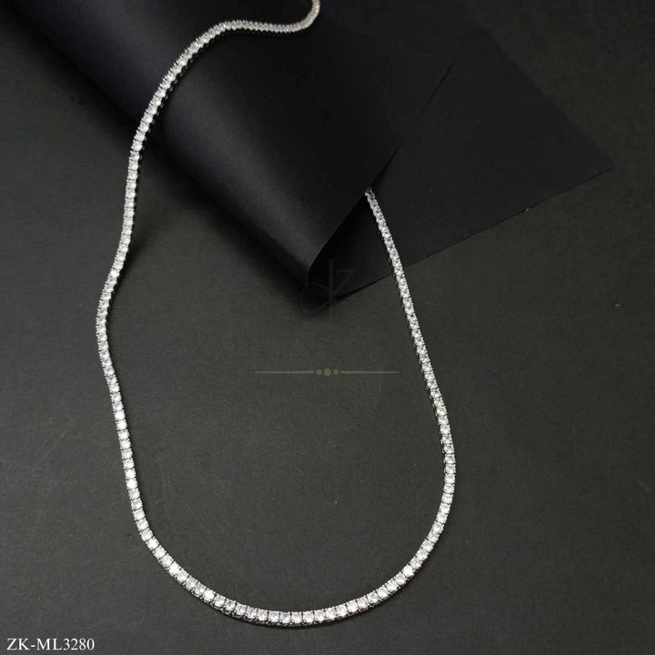ZIRCONS SLEEK MALA