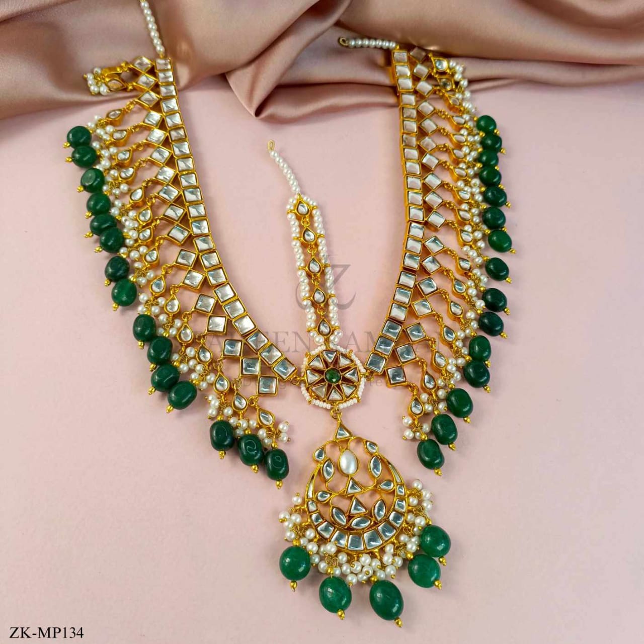EMERALD MATHA PATTI