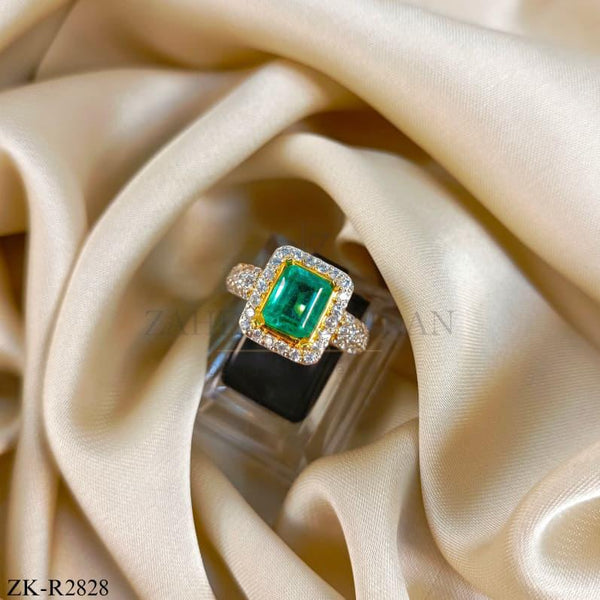 EMERALD RING