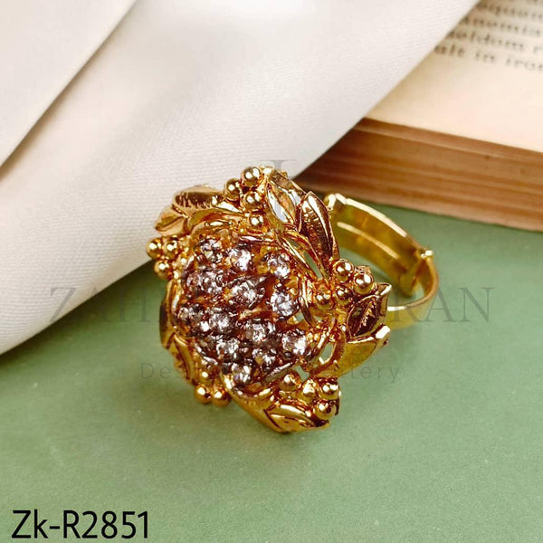 ANTIQUE ZIRCON RING