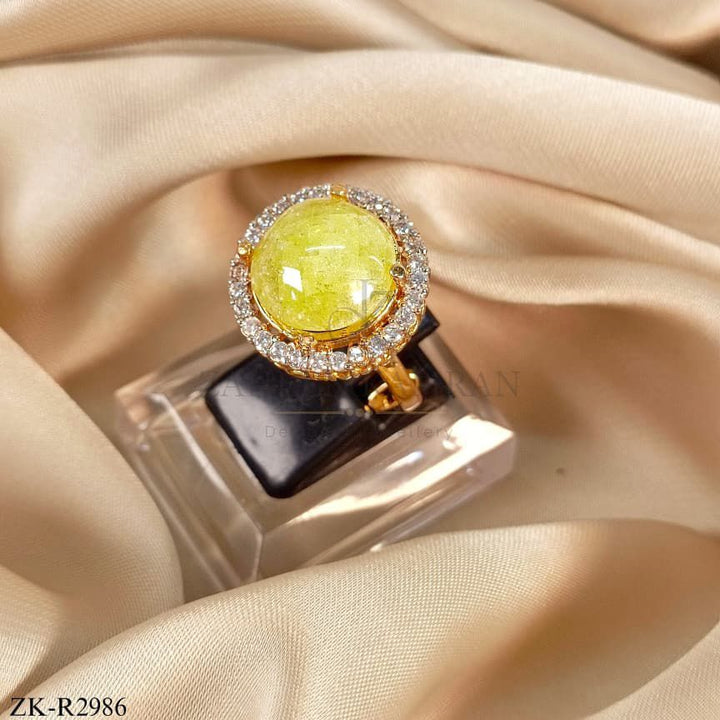 YELLOW JADE RING
