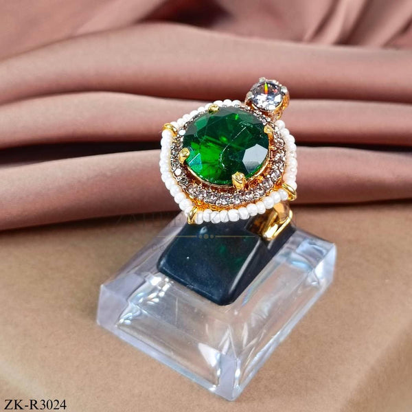 EMERALD RING